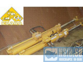    707-02-00340   Komatsu D155A-5, D155AX-5.  