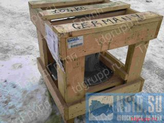 21P-60-K3010 PUMP KOMATSU  