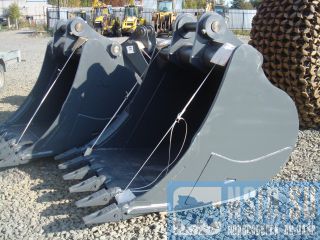   Komatsu PC200-7, V - 1.05.  