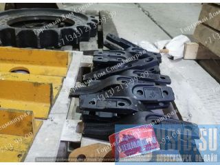    Komatsu WB97  