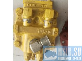   Komatsu () 708-7T-00160 